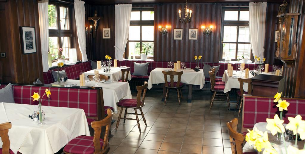 Hotel Restaurant Engel Pfaffenweiler Extérieur photo